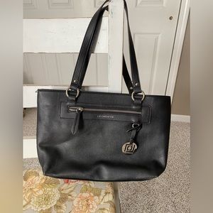 Like new Liz Claiborne black handbag